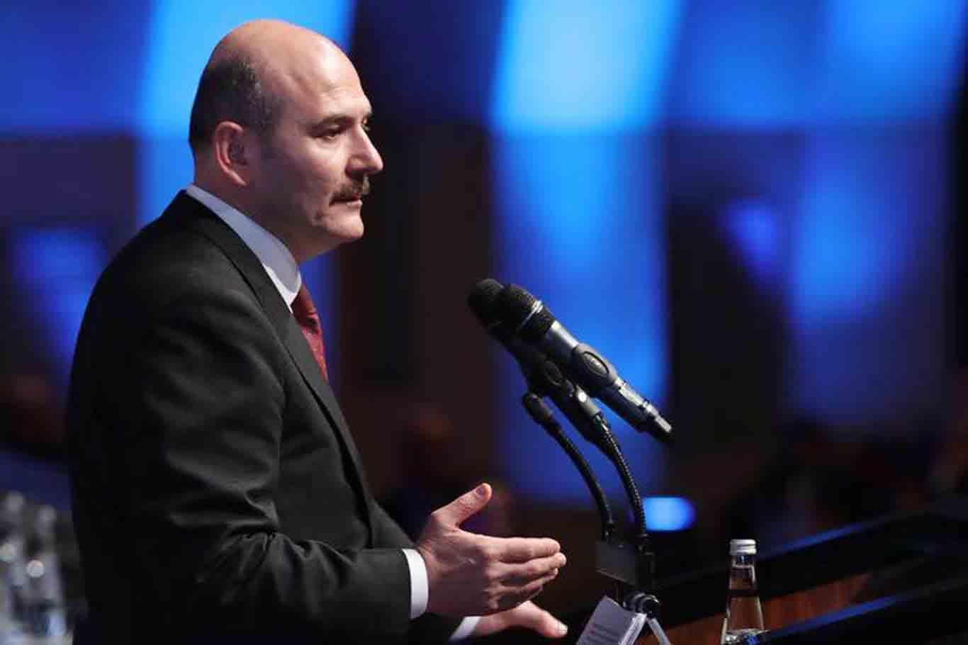 İstifası kabul edilmeyen İçişleri Bakanı Soylu'dan ilk açıklama İstifası kabul edilmeyen İçişleri Bakanı Soylu'dan ilk açıklama